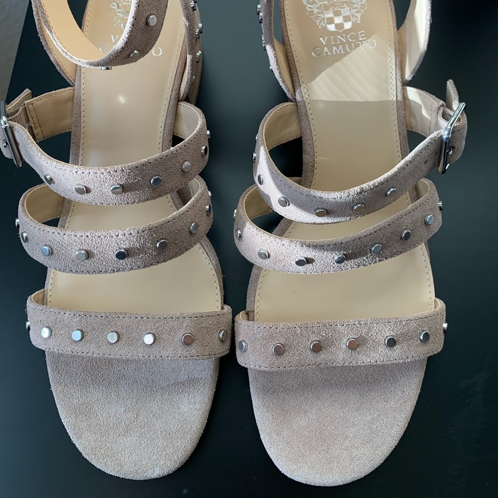 Vince Camuto